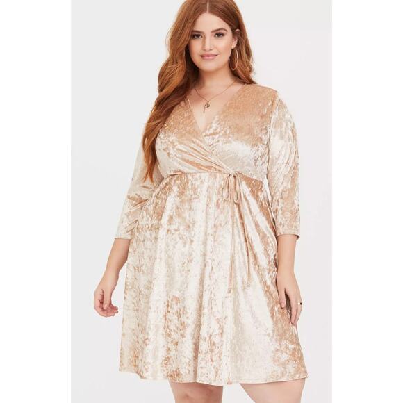 torrid Dresses & Skirts - Torrid Mini Wrap Dress 2X Tan Surplice V-Neck Crushed Velvet Tie Waist Elegant